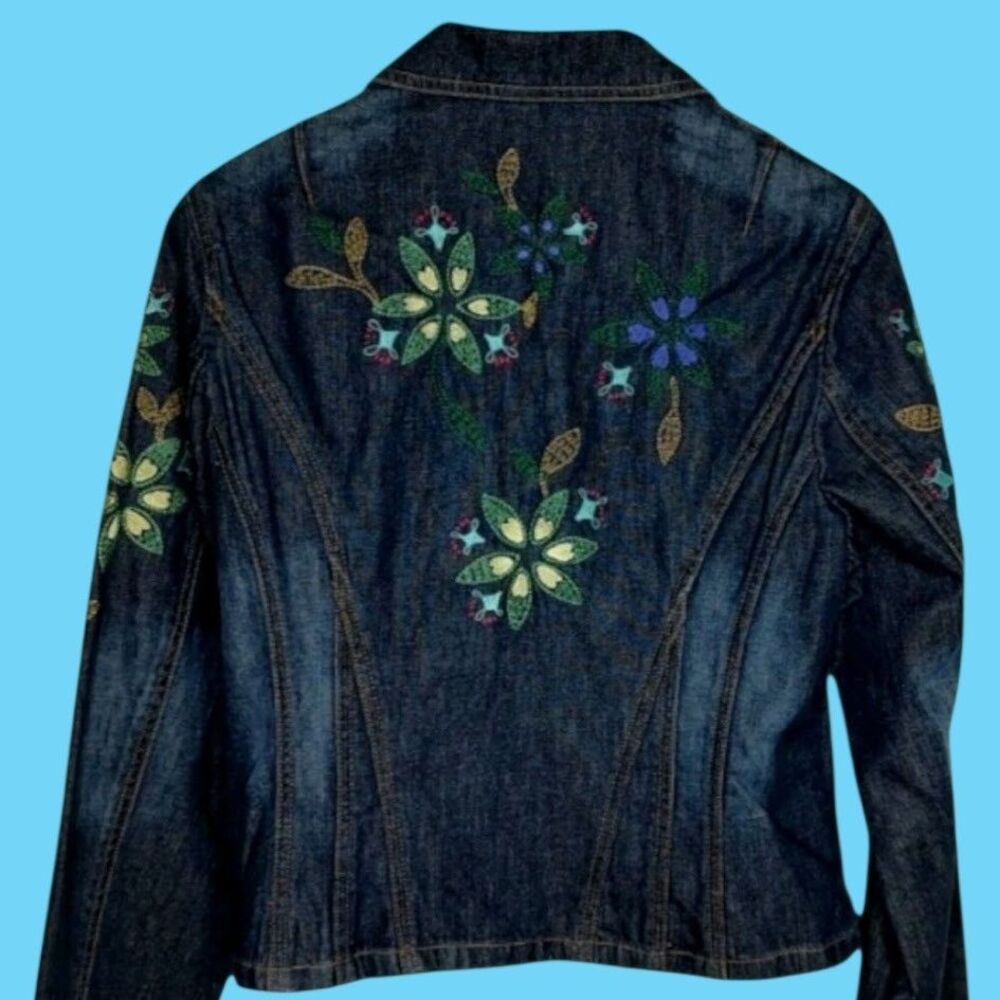 Jones Wear Jeans Size 12 Floral Embroidered Jacket Slimming Feminine Bohemian